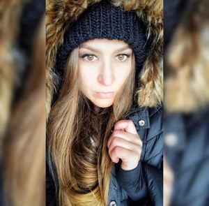 Meet your Posher, Rena